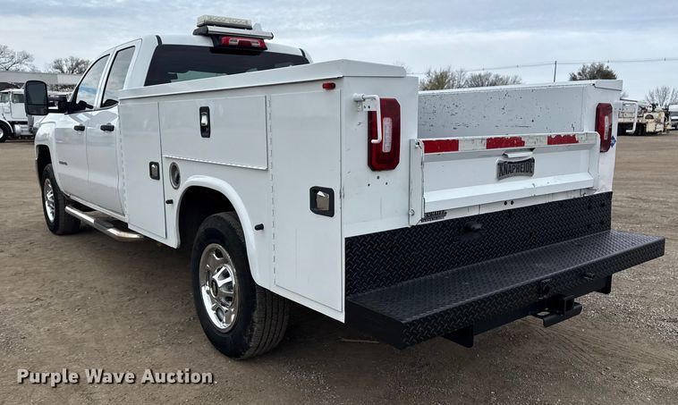 image for item EG1819 2019 Chevrolet 2500 HD Double Cab utility bed pickup truck