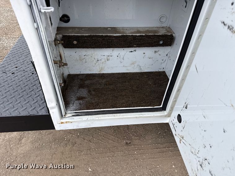 image for item EG1819 2019 Chevrolet 2500 HD Double Cab utility bed pickup truck