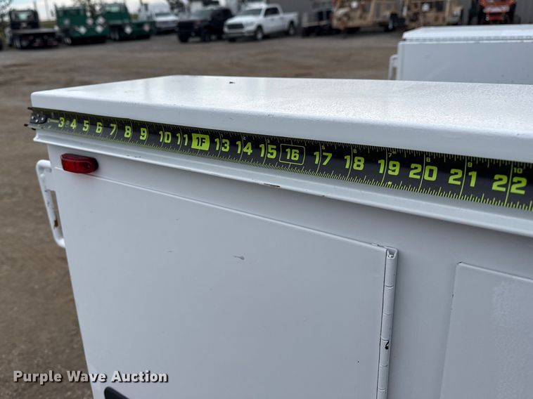 image for item EG1819 2019 Chevrolet 2500 HD Double Cab utility bed pickup truck