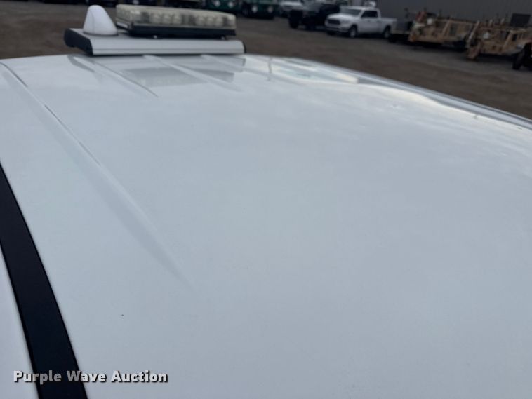 image for item EG1819 2019 Chevrolet 2500 HD Double Cab utility bed pickup truck