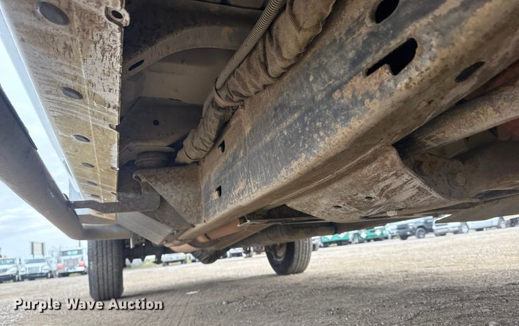 image for item EG1819 2019 Chevrolet 2500 HD Double Cab utility bed pickup truck