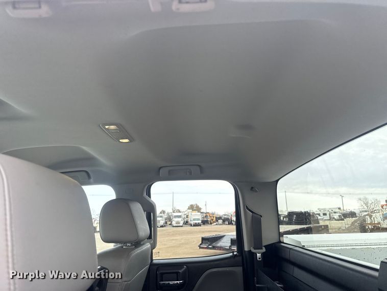 image for item EG1819 2019 Chevrolet 2500 HD Double Cab utility bed pickup truck