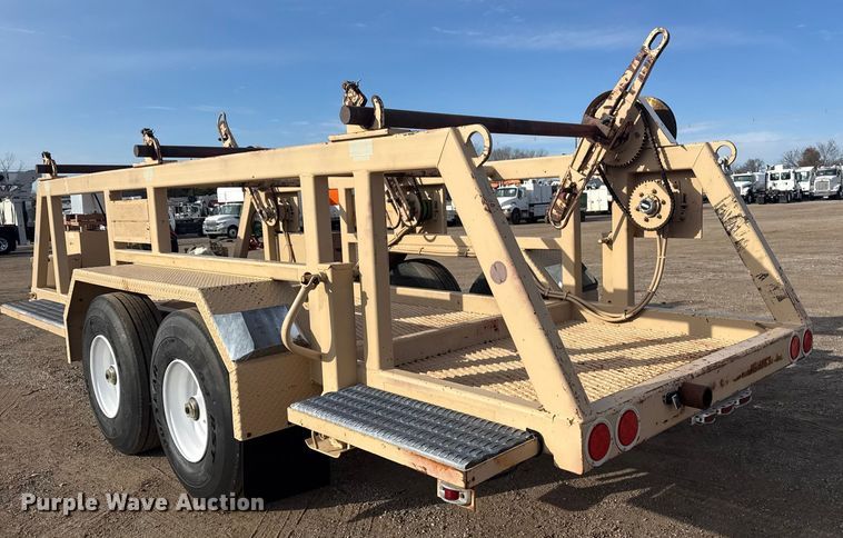 image for item EG1821 1998 TSE International RC572X48-3 reel trailer