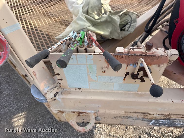 image for item EG1821 1998 TSE International RC572X48-3 reel trailer