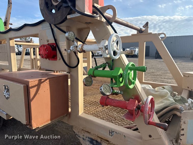 image for item EG1821 1998 TSE International RC572X48-3 reel trailer