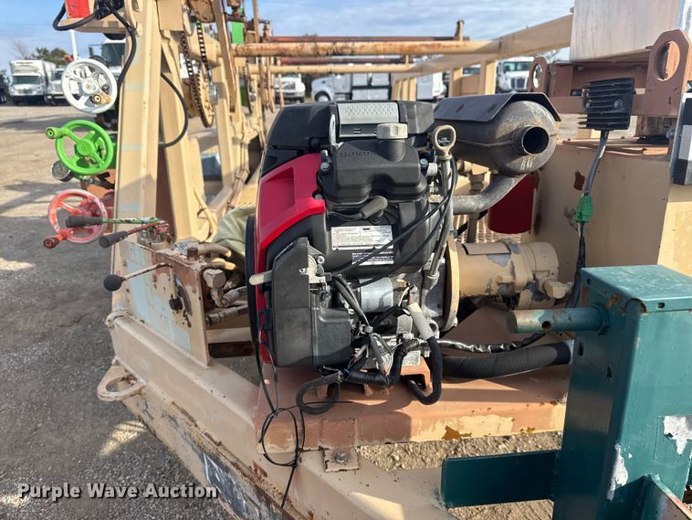 image for item EG1821 1998 TSE International RC572X48-3 reel trailer