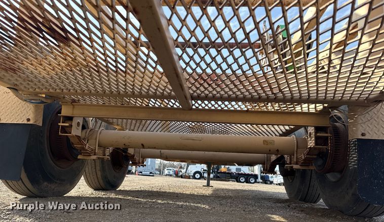 image for item EG1821 1998 TSE International RC572X48-3 reel trailer