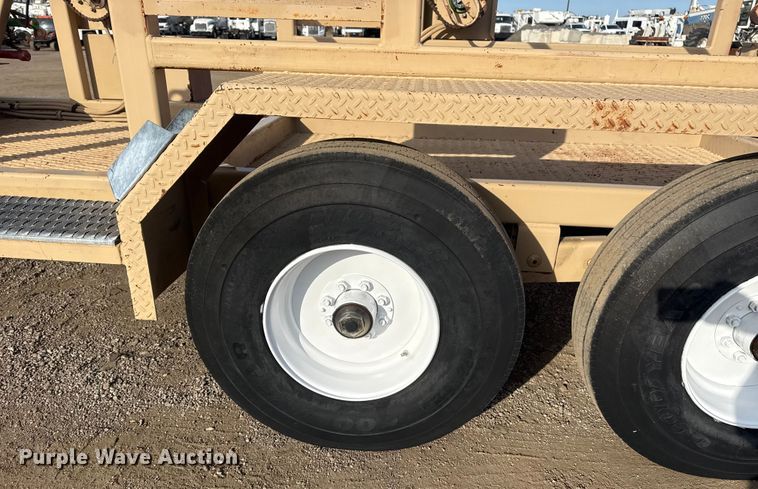 image for item EG1821 1998 TSE International RC572X48-3 reel trailer