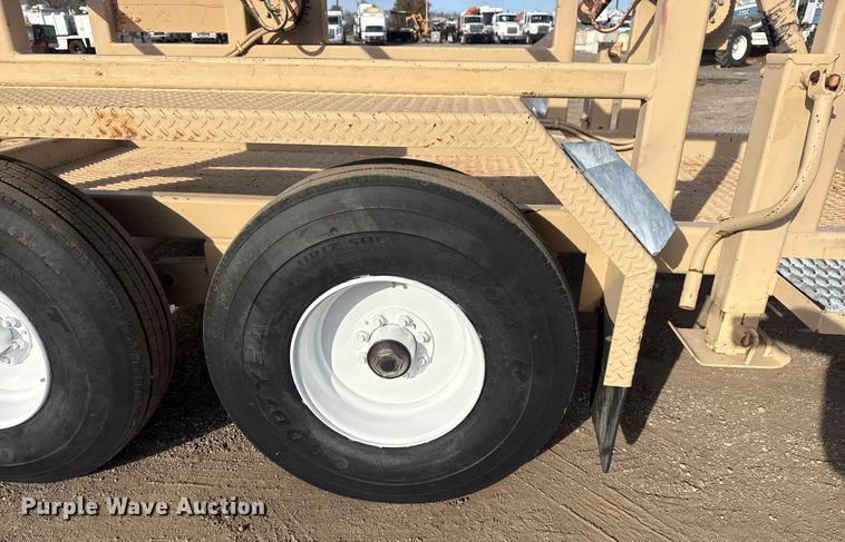 image for item EG1821 1998 TSE International RC572X48-3 reel trailer