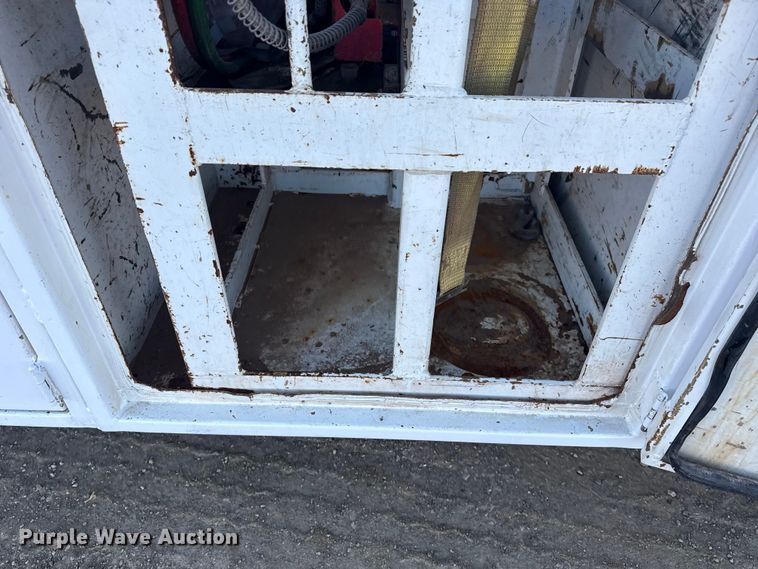 image for item EG1824 2007 Freightliner Business Class M2 crane truck