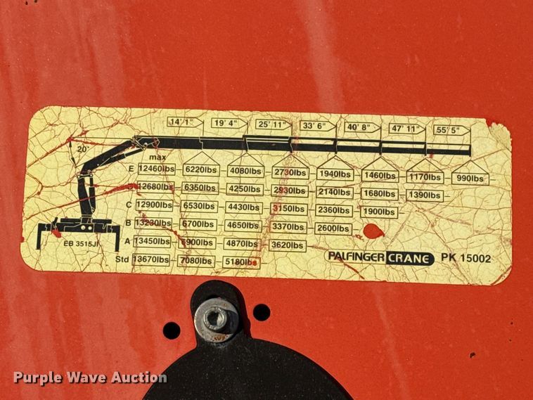 image for item EG1824 2007 Freightliner Business Class M2 crane truck