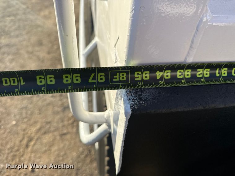 image for item EG1824 2007 Freightliner Business Class M2 crane truck