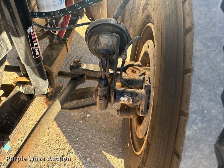 image for item EG1824 2007 Freightliner Business Class M2 crane truck