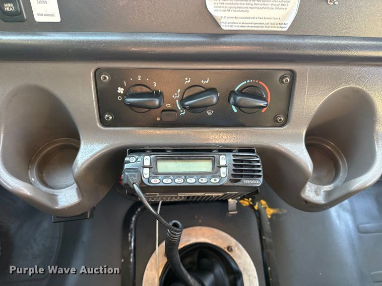 image for item EG1824 2007 Freightliner Business Class M2 crane truck