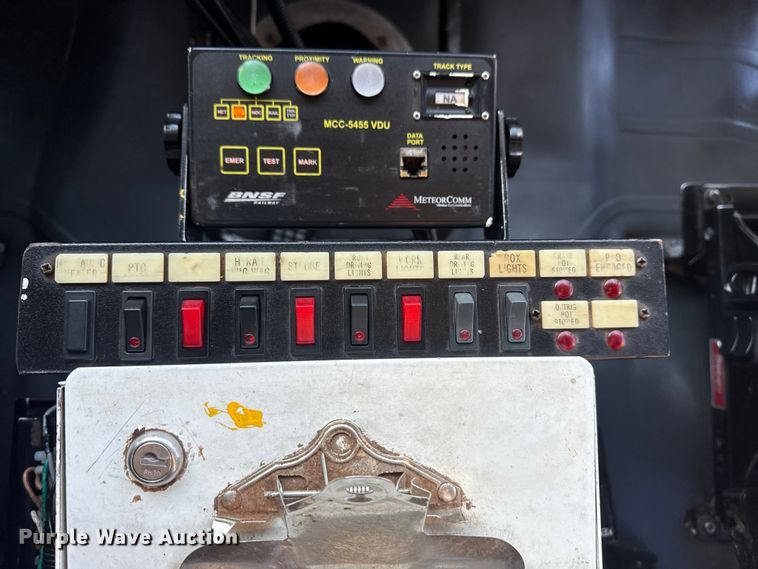 image for item EG1824 2007 Freightliner Business Class M2 crane truck