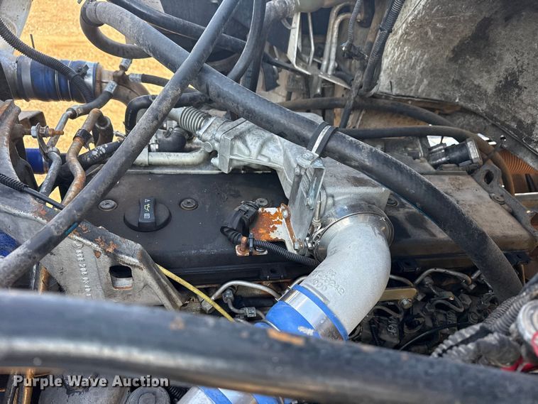 image for item EG1824 2007 Freightliner Business Class M2 crane truck