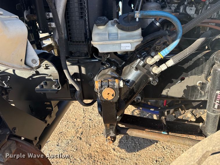 image for item EG1824 2007 Freightliner Business Class M2 crane truck