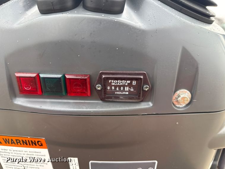 image for item EG1829 2003 Ditch Witch MX9 mini excavator