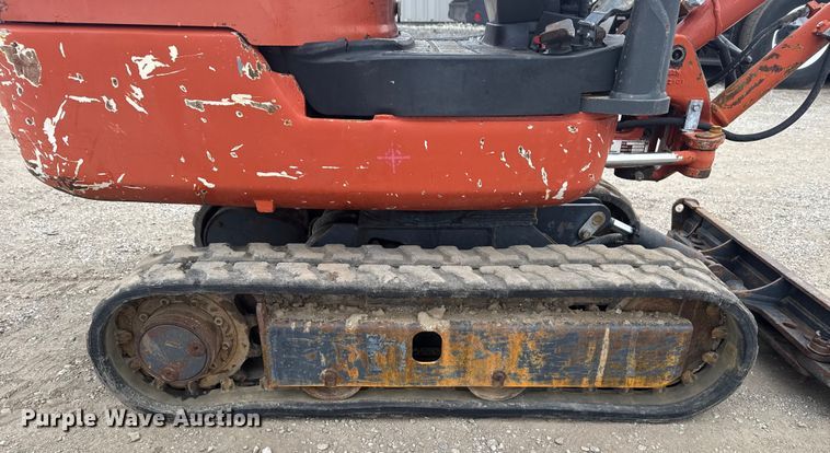 image for item EG1829 2003 Ditch Witch MX9 mini excavator