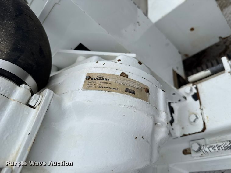 image for item EG1831 2013 RAM 5500 vacuum truck