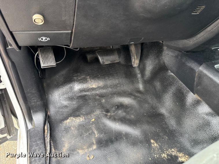 image for item EG1831 2013 RAM 5500 vacuum truck