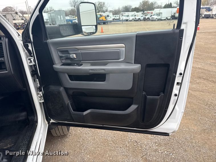 image for item EG1831 2013 RAM 5500 vacuum truck