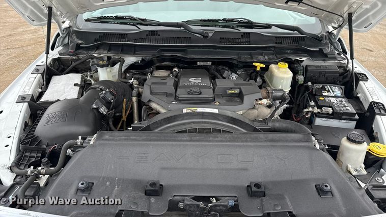 image for item EG1831 2013 RAM 5500 vacuum truck