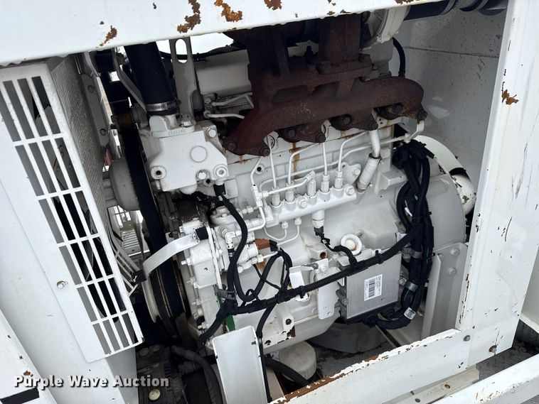 image for item EG1831 2013 RAM 5500 vacuum truck