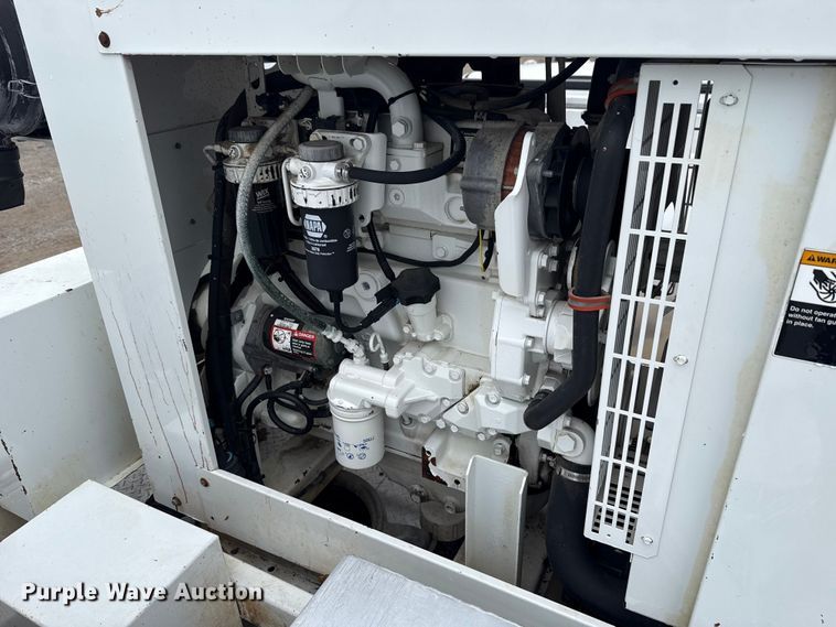 image for item EG1831 2013 RAM 5500 vacuum truck