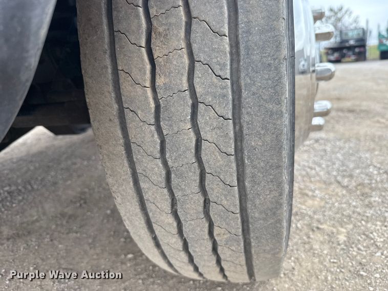 image for item EG1831 2013 RAM 5500 vacuum truck