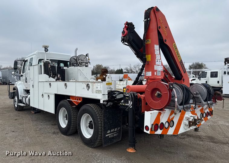 image for item EG1832 2012 Freightliner Business Class M2 crane truck