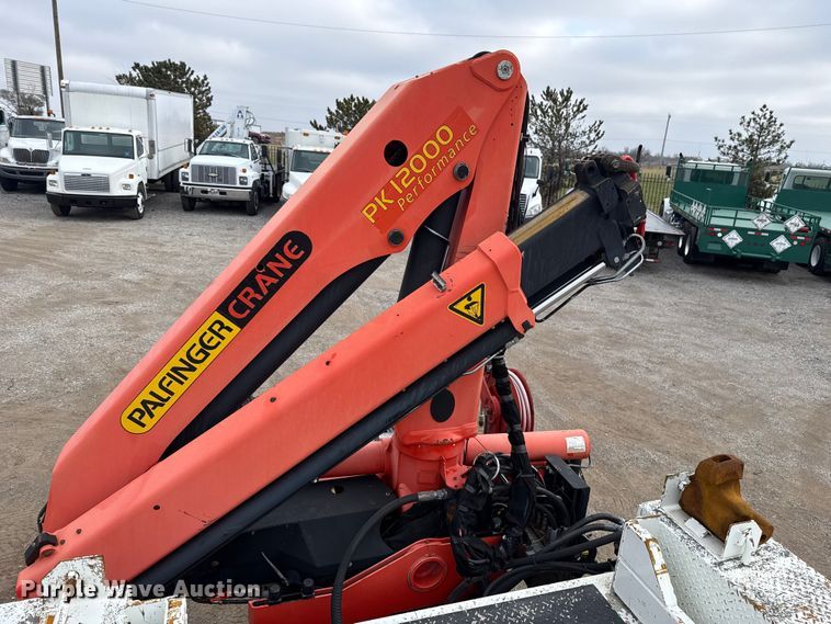 image for item EG1832 2012 Freightliner Business Class M2 crane truck