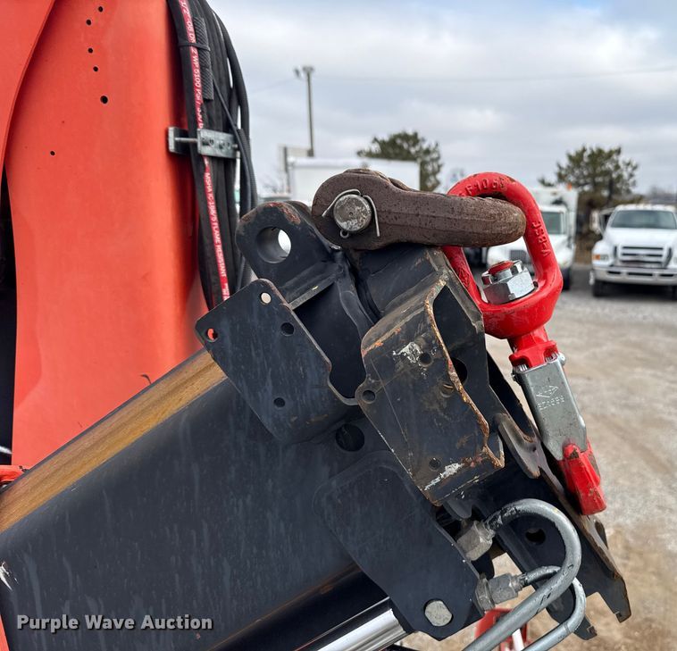 image for item EG1832 2012 Freightliner Business Class M2 crane truck