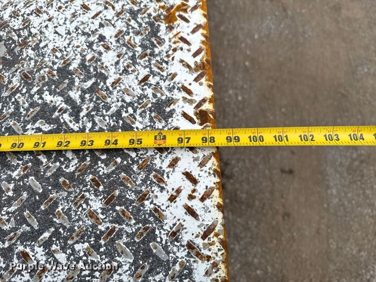 image for item EG1832 2012 Freightliner Business Class M2 crane truck