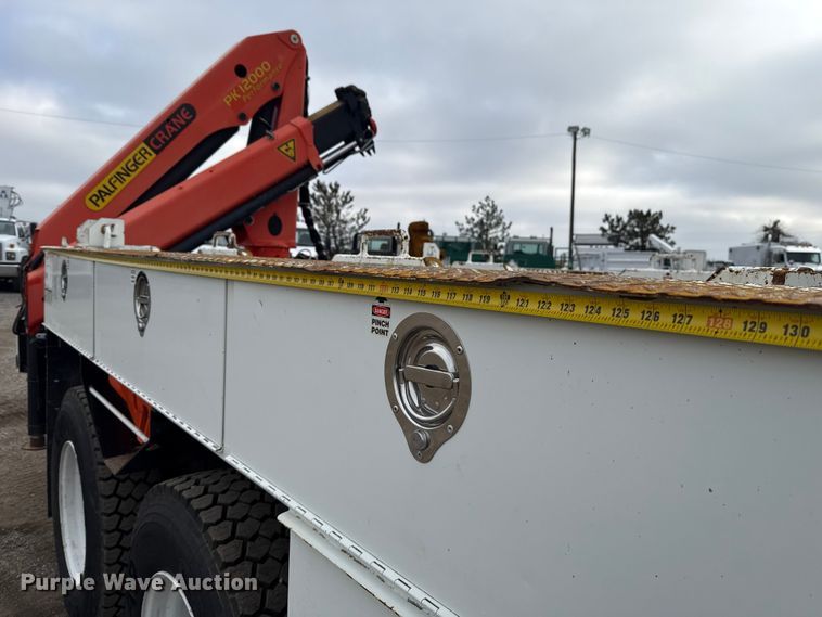 image for item EG1832 2012 Freightliner Business Class M2 crane truck