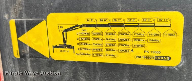 image for item EG1832 2012 Freightliner Business Class M2 crane truck