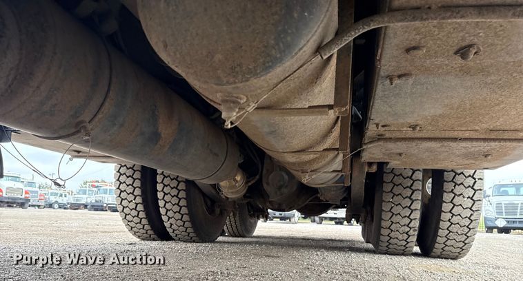 image for item EG1832 2012 Freightliner Business Class M2 crane truck