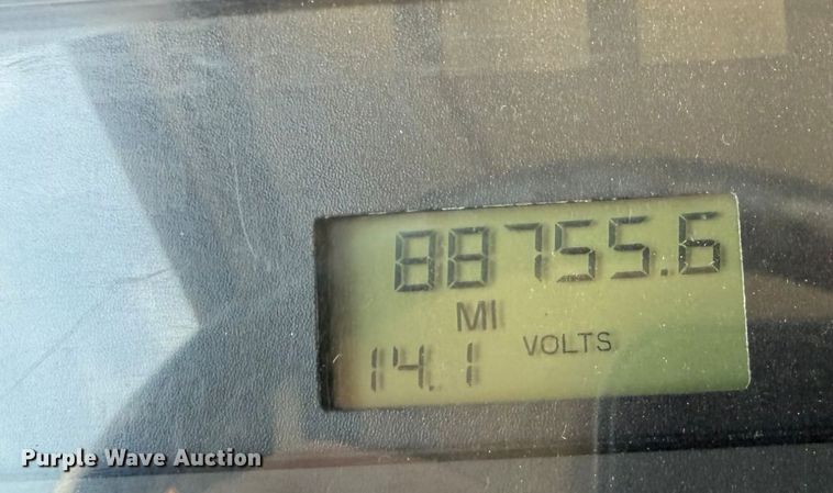 image for item EG1832 2012 Freightliner Business Class M2 crane truck