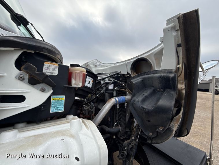 image for item EG1832 2012 Freightliner Business Class M2 crane truck