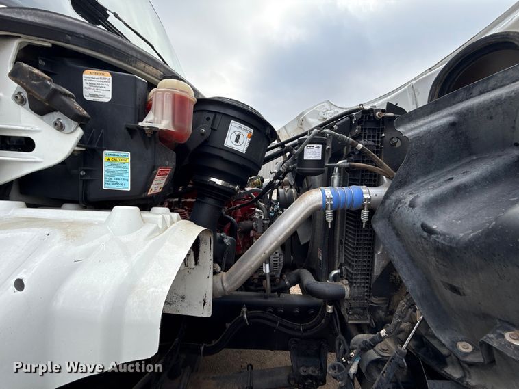 image for item EG1832 2012 Freightliner Business Class M2 crane truck