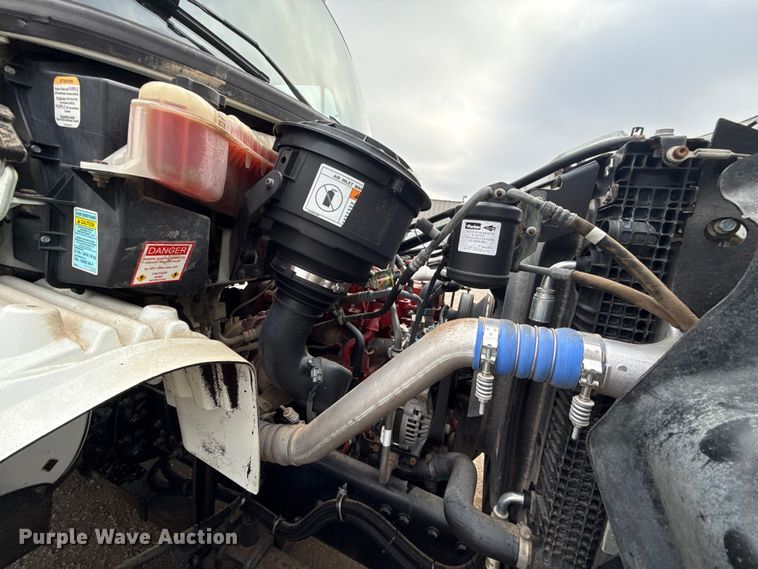 image for item EG1832 2012 Freightliner Business Class M2 crane truck