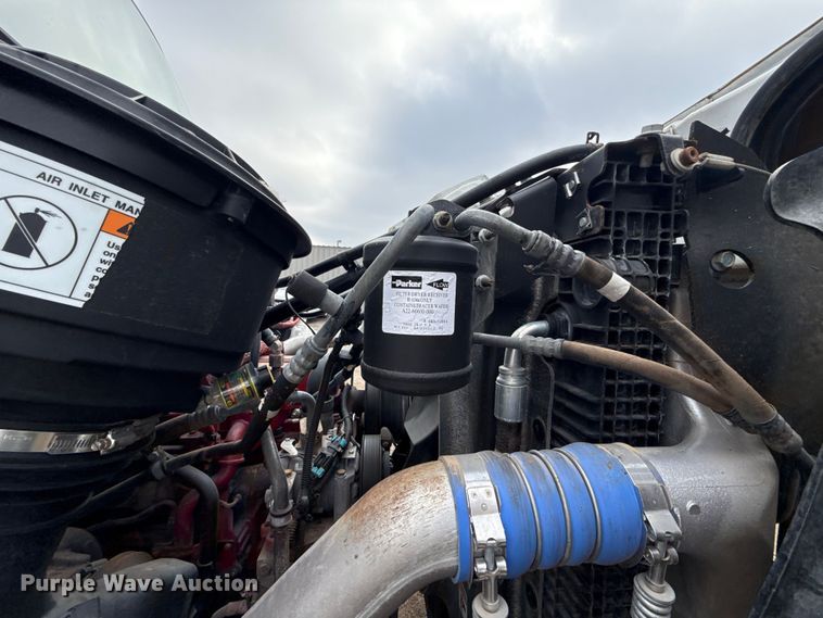 image for item EG1832 2012 Freightliner Business Class M2 crane truck