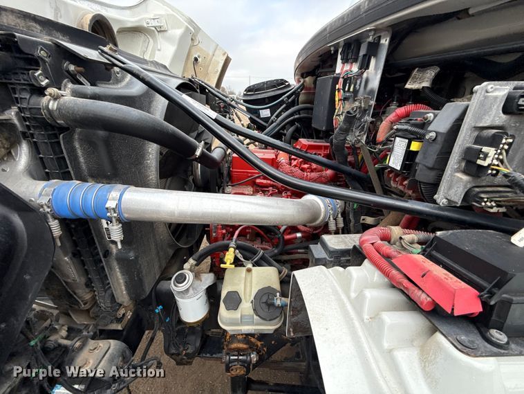 image for item EG1832 2012 Freightliner Business Class M2 crane truck