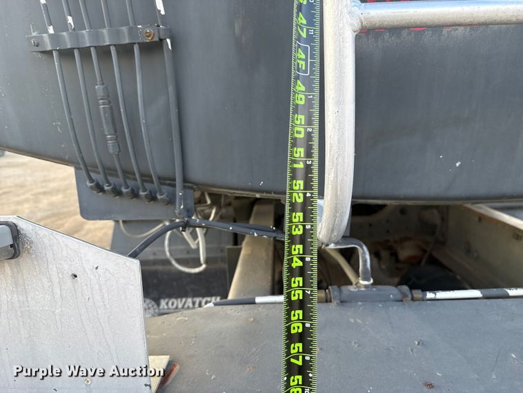 image for item EG1834 1983 Mack DM492S fuel / lube truck