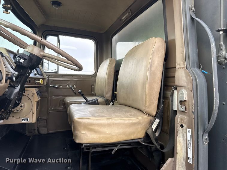 image for item EG1834 1983 Mack DM492S fuel / lube truck