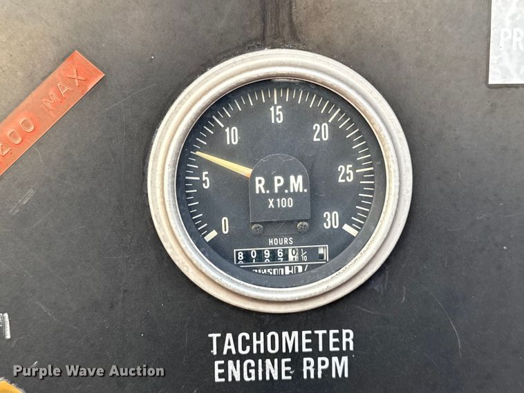 image for item EG1834 1983 Mack DM492S fuel / lube truck