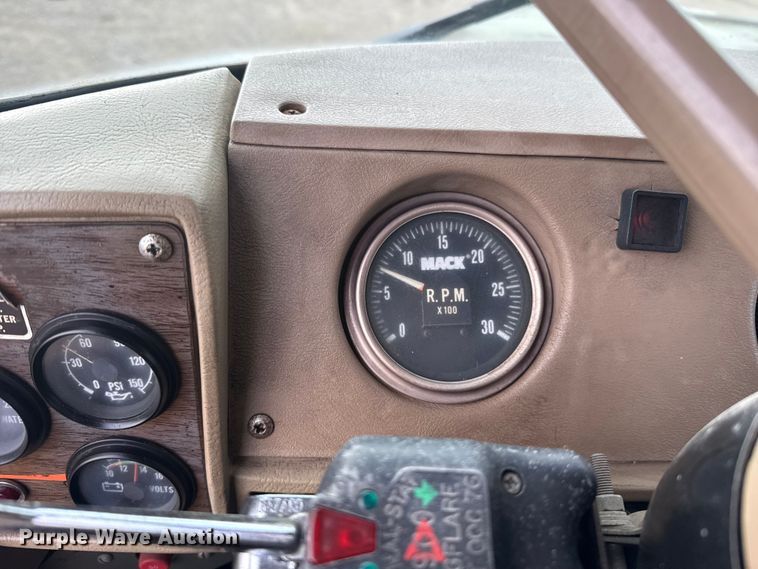 image for item EG1834 1983 Mack DM492S fuel / lube truck