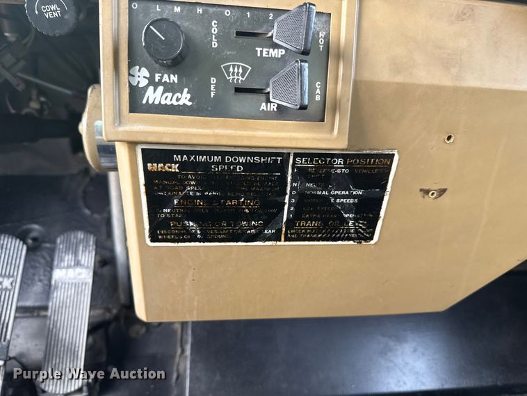 image for item EG1834 1983 Mack DM492S fuel / lube truck