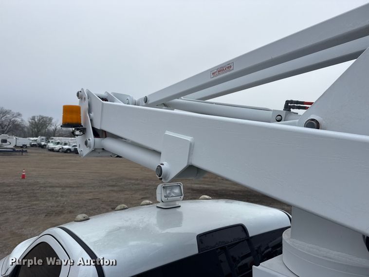 image for item EG1837 2012 Dodge Ram 4500HD bucket truck