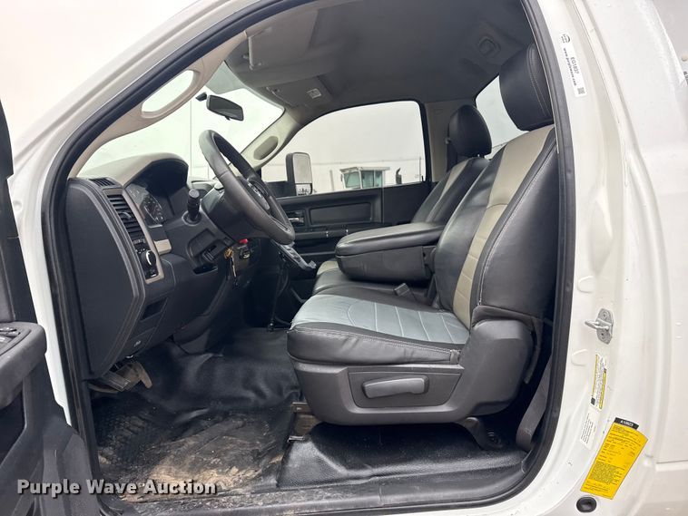 image for item EG1837 2012 Dodge Ram 4500HD bucket truck